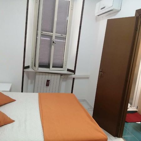 Albergo Ollolai Civitavecchia Ngoại thất bức ảnh